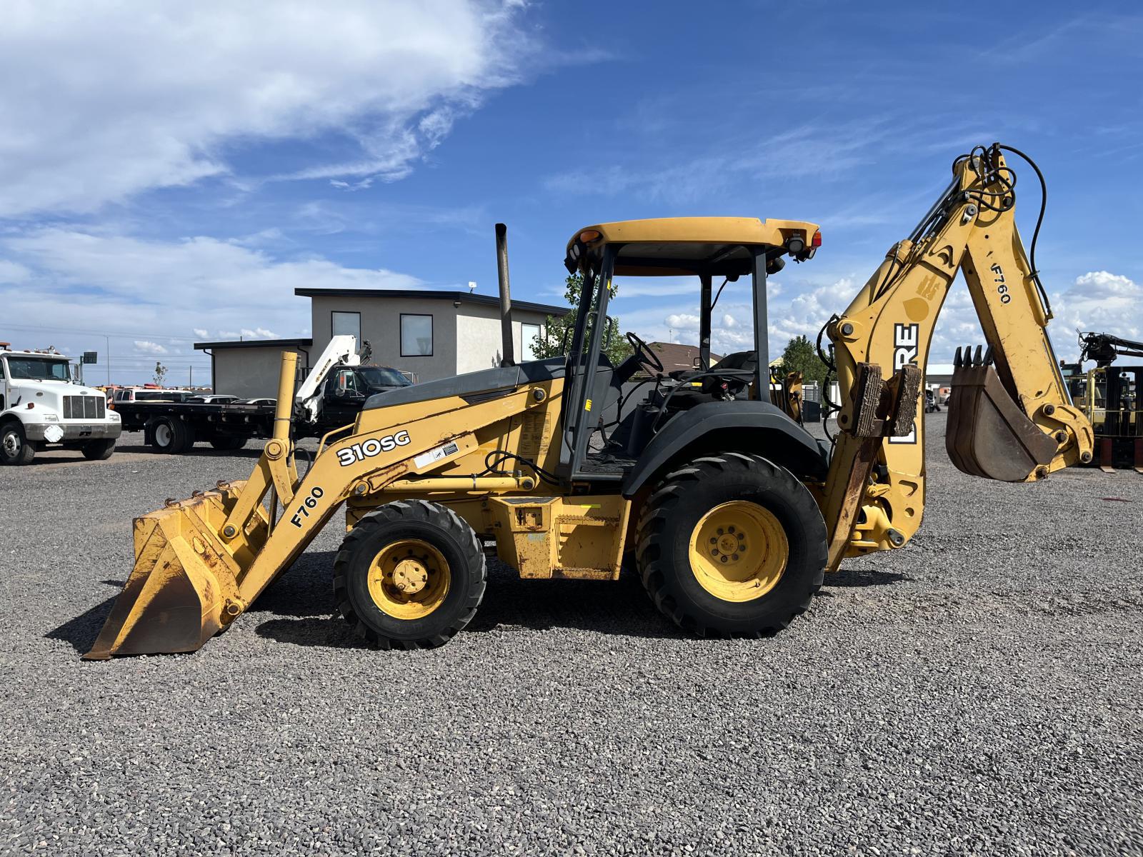 ./imagenes/INVOICE/2019/17749/BACKHOE JOHN DEERE 310SG (21).JPG